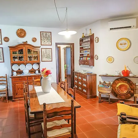 Alice E Silvia - Apartment *
